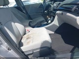 Honda Accord Lx 1HGCR2F38HA246267 снимка