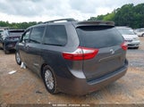 TOYOTA SIENNA XLE 8 PASSENGER 5TDYK3DC5GS****** снимка