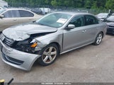 VOLKSWAGEN PASSAT 2.5L SE 1VWBP7A36DC084557 снимка