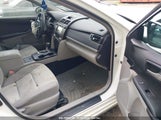 Toyota Camry L/Le/Se/Se Limited Edition/Xle 4T4BF1FK7CR208574 photo