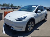 TESLA MODEL Y LONG RANGE DUAL MOTOR ALL-WHEEL DRIVE 5YJYGDEEXMF243509 photo
