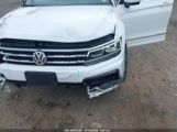 VOLKSWAGEN TIGUAN 2.0T SEL PREMIUM R-LINE снимка