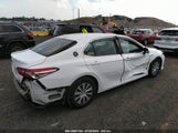 TOYOTA CAMRY LE HYBRID 4T1C31AK2LU518579 fotografie