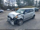 KIA SOUL + KNDJT2A22A7174457 снимка