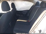 Nissan Versa 1.6 Sv 3N1CN7AP7JL881385 photo