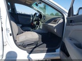 Hyundai Elantra Se 5NPD74LFXHH165900 снимка