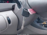 TOYOTA CAMRY LE 4T1BE32K54U823690 снимка