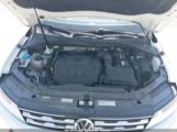 VOLKSWAGEN TIGUAN 2.0T SE/2.0T SE R-LINE BLACK/2.0T SEL снимка