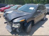 JEEP CHEROKEE LATITUDE FWD снимка