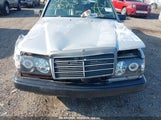 Mercedes-Benz 300 Dt WDBEB33D6HA382779 photo