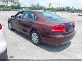 Volkswagen Passat 2.5L S 1VWAH7A35DC045161 снимка