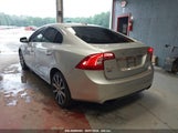 Volvo S60 T5 YV1612FS1E2270632 снимка