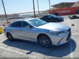 LEXUS ES 300H снимка