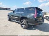 CADILLAC ESCALADE LUXURY снимка