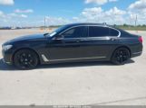 BMW 740I снимка