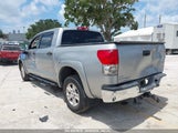 Toyota Tundra Sr5 5.7L V8 1HGCG5670YA808155 fotografie