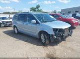 CHRYSLER TOWN & COUNTRY TOURING photo