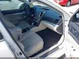 SUBARU LEGACY 2.5I PREMIUM 4S3BMCG64B3****** снимка