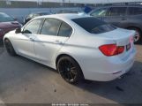 BMW 328I снимка