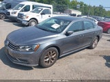 VOLKSWAGEN PASSAT 1.8T S 1VWAT7A30GC****** снимка