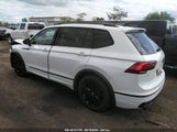 VOLKSWAGEN TIGUAN 2.0T SE R-LINE BLACK 3VVCB7AX0NM029502 снимка