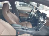 MERCEDES-BENZ CLA 250 photo