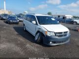 DODGE GRAND CARAVAN SXT photo