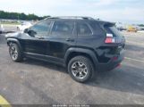 JEEP CHEROKEE TRAILHAWK 4X4 снимка