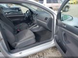 VOLKSWAGEN RABBIT S WVWAB71KX8W****** fotografie