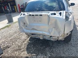TOYOTA RAV4 LE JTMZFREV4FJ****** снимка