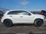 MITSUBISHI OUTLANDER SPORT 2.0 LE photo