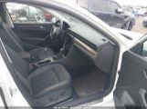 VOLKSWAGEN PASSAT 2.0T SEL снимка