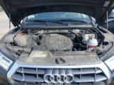 AUDI Q5 2.0T PREMIUM/2.0T TECH PREMIUM photo