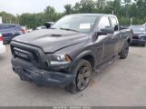 RAM 1500 CLASSIC WARLOCK QUAD CAB 4X4 6'4 BOX снимка