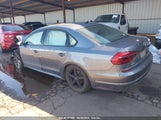 VOLKSWAGEN PASSAT 2.0T WOLFSBURG EDITION 1VWLA7A33KC****** снимка