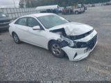 HYUNDAI ELANTRA SE photo