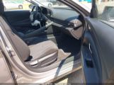 HYUNDAI ELANTRA SE photo