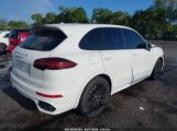 2016 PORSCHE CAYENNE GTS снимка