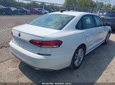 VOLKSWAGEN PASSAT 2.0T S 1VWAA7A33MC****** снимка
