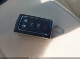 JEEP GRAND CHEROKEE L LIMITED 4X4 1C4RJKBGXR8****** снимка
