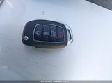 HYUNDAI TUCSON SE KM8J23A41HU****** снимка