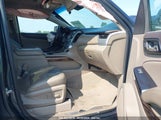 GMC YUKON XL SLT 1GKS2GKC4KR****** снимка