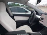 TESLA MODEL Y LONG RANGE DUAL MOTOR ALL-WHEEL DRIVE снимка