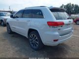 JEEP GRAND CHEROKEE OVERLAND 4X2 снимка