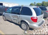 CHRYSLER TOWN & COUNTRY photo