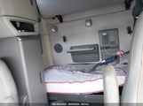 VOLVO VNL 4V4NC9EH3PN****** photo