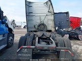 VOLVO VNL 4V4NC9EH3PN****** снимка