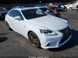 LEXUS IS 200T снимка