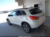 MITSUBISHI OUTLANDER SPORT SE photo