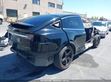 TESLA MODEL X LONG RANGE DUAL MOTOR ALL-WHEEL DRIVE/LONG RANGE PLUS DUAL MOTOR ALL-WHEEL DRIVE 5YJXCAE24LF272238 fotografie